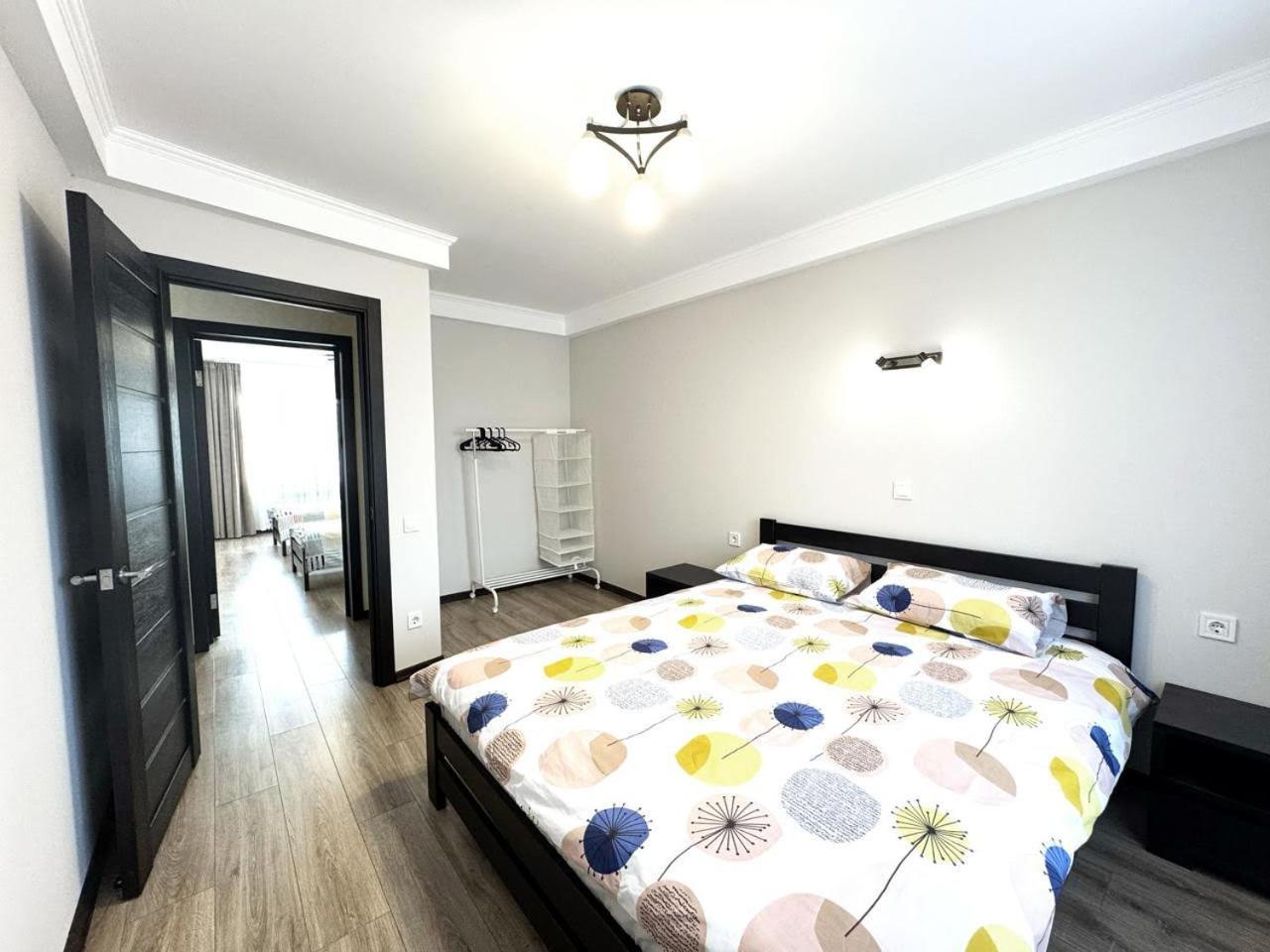 Artal Apartment On Obolonskyi Avenue 16A, 2 Bedroom Kiev Bagian luar foto
