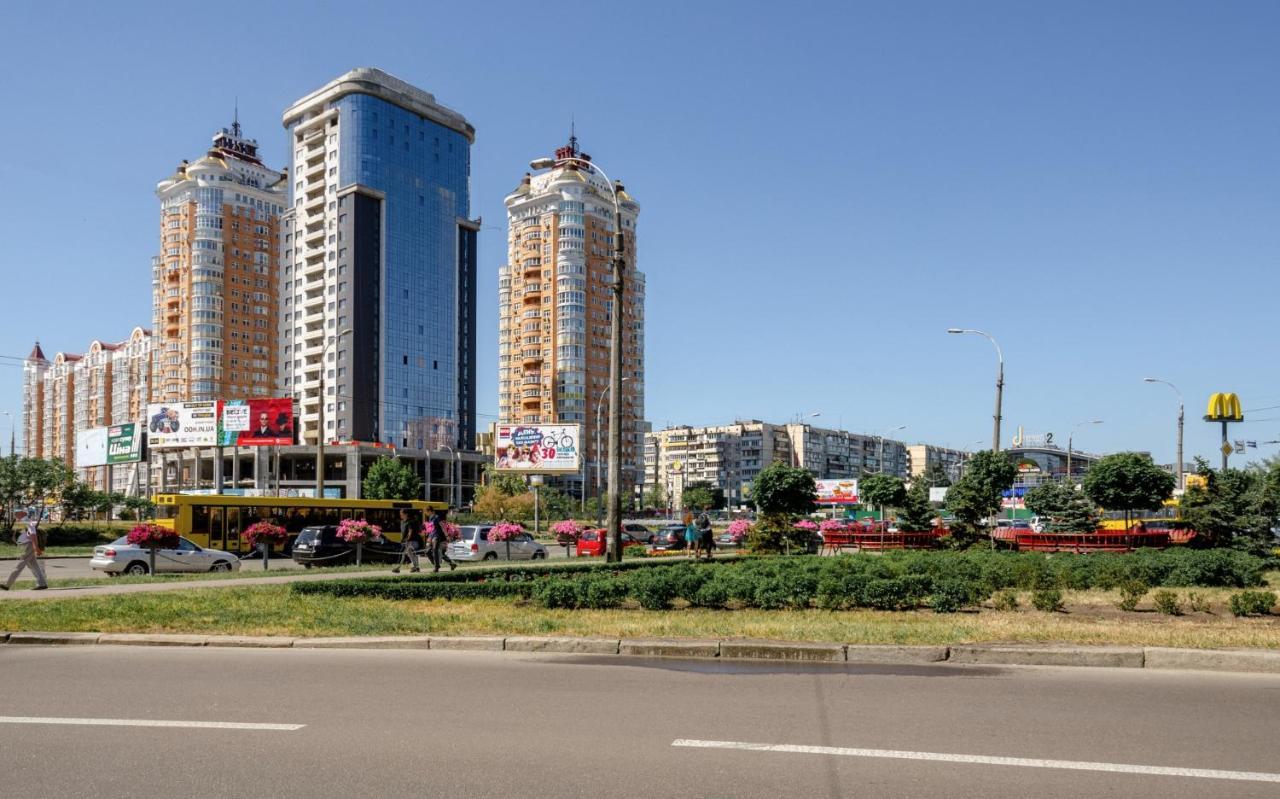Artal Apartment On Obolonskyi Avenue 16A, 2 Bedroom Kiev Bagian luar foto